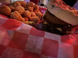 Pit Stop Bar & Grill