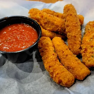 Jalapeño Cheese Sticks w/ Marinara