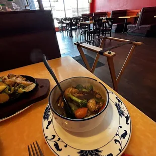 Shanghai fried noodles