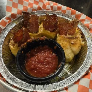 Roni rolls!