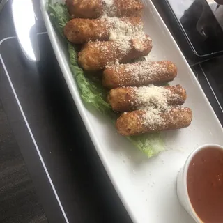 Fried Mozzarella Cheese Sticks