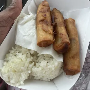 Special lumpia w/garlic rice