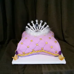 Pillow princess cake