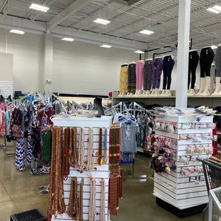 Clothing and Jewelry ...