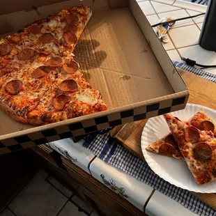 pizza, food