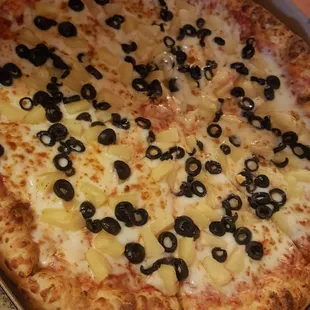 Deadpool style....Pineapple and Olives