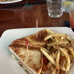 BLT