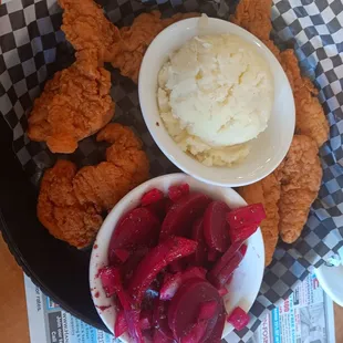 Vegetable Soup Chicken Tender Dinner &quot;pickled beets&quot; and madhed potatoes