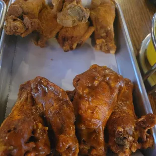 Spicy Garlic and Grippo wings