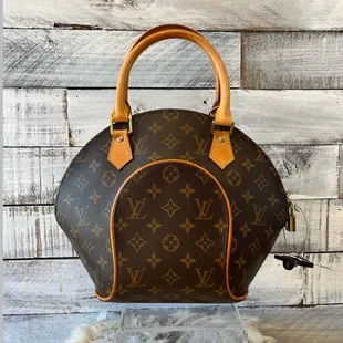 Louis Vuitton Handbag