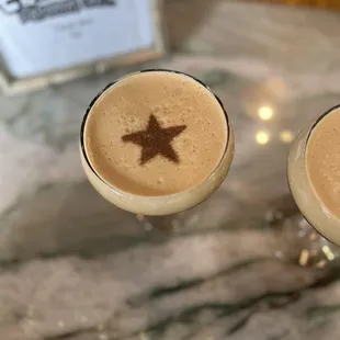 K.I.S.S. Cocktail + a perfect Star (made with cinnamon)