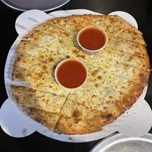 Garlic cheese bread