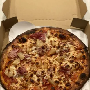 Hawaiian Pizza