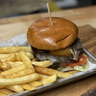 Mac N Cheese Burger