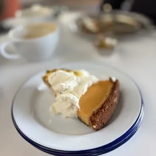 Passionfruit pie