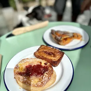 An embarrassment of Doubting Thomas pastries