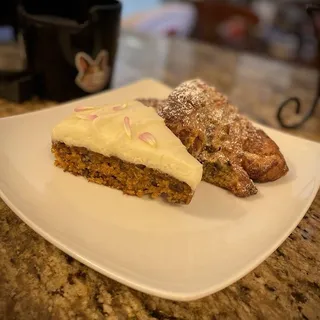 Carrot Cake Slice