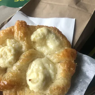 Cheese Danish