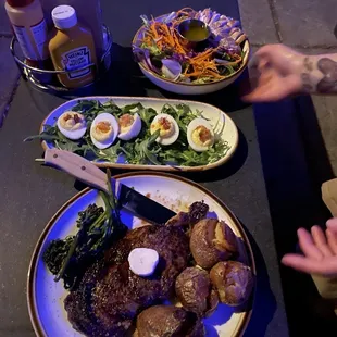 The steak and potatoes were absolutely perfect, a solid 10 out of 10. The double eggs also did not disappoint!