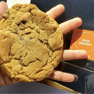 Large Cookies!