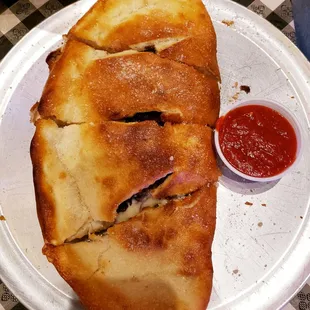Philly cheesesteak calzone