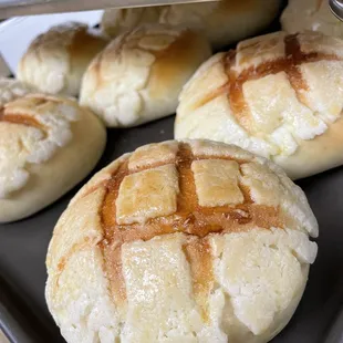 Melon bread