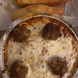 Spaghetti n Meatballs