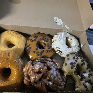 food, dough desserts, donuts
