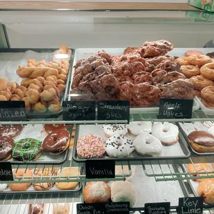 donuts, food, dough desserts