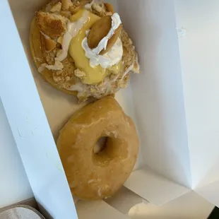 dough desserts, food, donuts