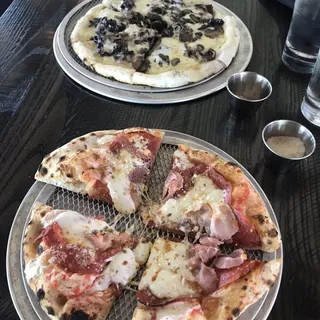 11" Vegetarian Fontina Pizza
