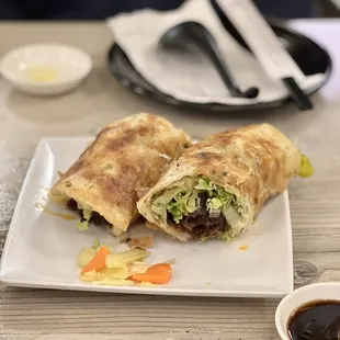 Spicy Beef Pancake Roll