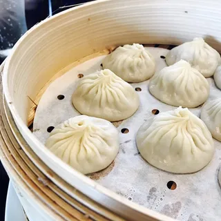 Pork Soup Dumplings (6)