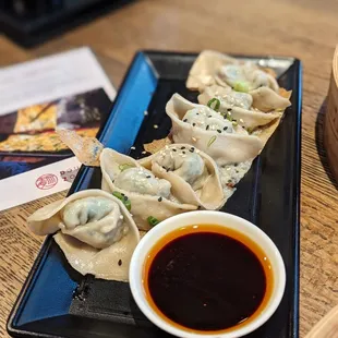 Fried wontons with chili sauce