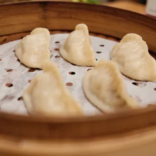 Steamed chicken dumplings