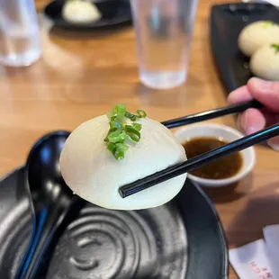 Steamed Q-bao with pork