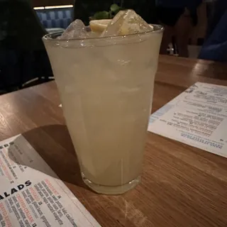 Southern Peach Tea