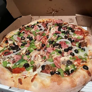 The Big 0 Pizza with mushrooms added