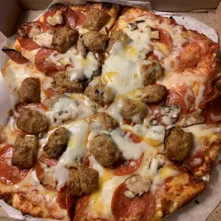 Pepperoni sausage and mushrooms- awesome