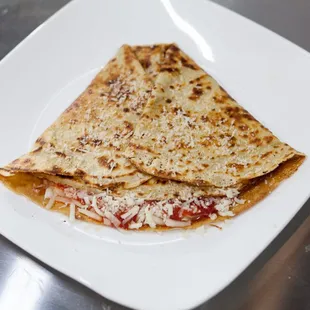 Cheese pizza crepe