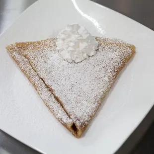 Powdered sugar crepe