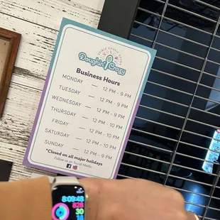 They aren&apos;t open when they say they are. Good luck.
