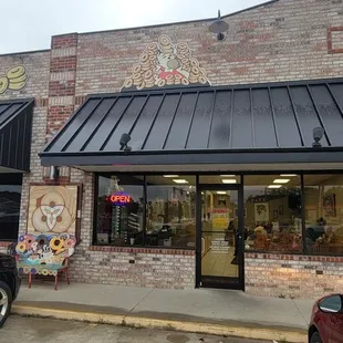 the outside of a donut shop
