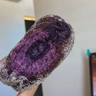 Ube malasada