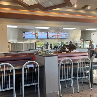 Dining and Order Area