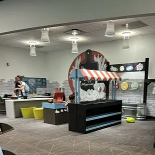 Douglas County Libraries - Highlands Ranch