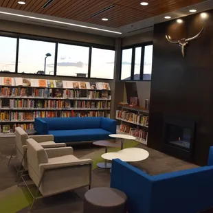 Lone Tree Library