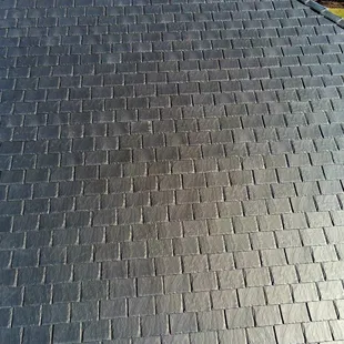 DaVinci roofscapes single width slate reroof.