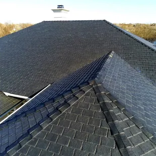 DaVinci roofscapes single width slate reroof.