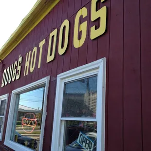 Dang good dogs!
